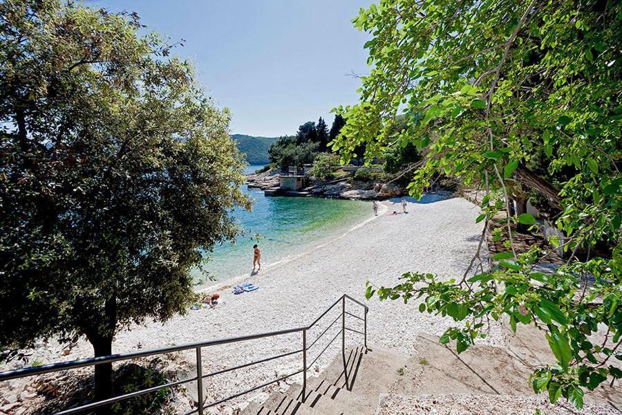 Villa Destiny Nedescina, Istrien, Kroatien ภายนอก รูปภาพ