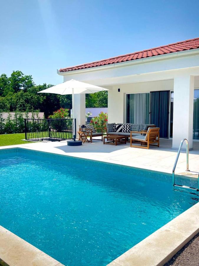 Villa Destiny Nedescina, Istrien, Kroatien ภายนอก รูปภาพ